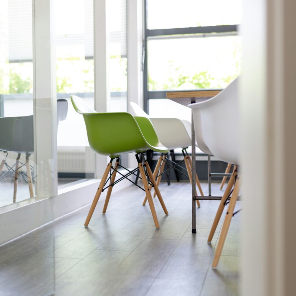 flyttstadning Ren lokal efter flyttstädning i samband med flytt